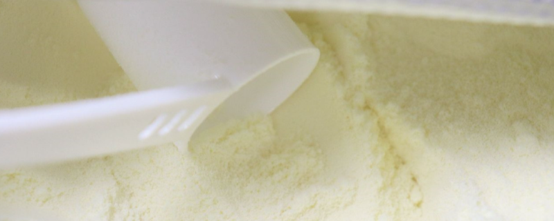 开了两个月的奶粉还能吃吗，过期奶粉怎么处理