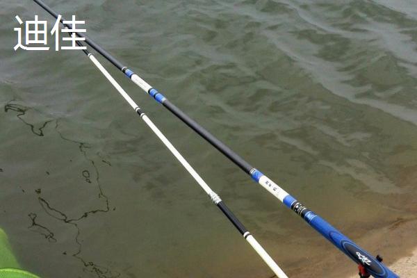 天将雄师鱼竿介绍，属于碳素竿、节数为4-6节