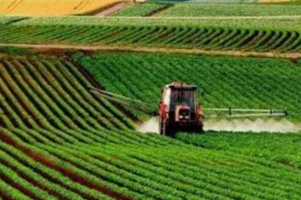 农业生产的核心，是土地、劳动力和农业生产技术
